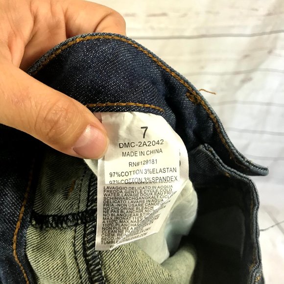 Machine Destroyed‎ Ankle Cropped Jeans - Picture 6 of 7